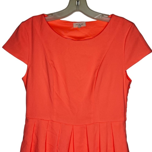 Tea & Cup Heart Keyhole Dress - Picture 2 of 7